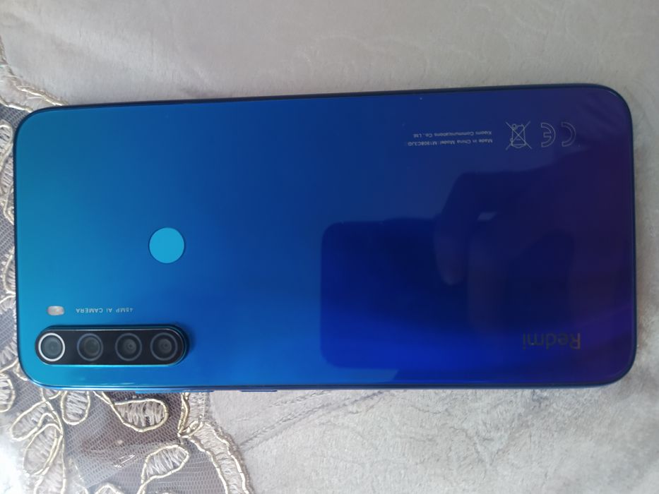 Redmi note 8 2021 4/64gb holati ideal  korobka dokumenti bor