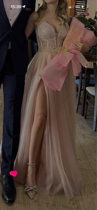 Бална рокля ,размер хс