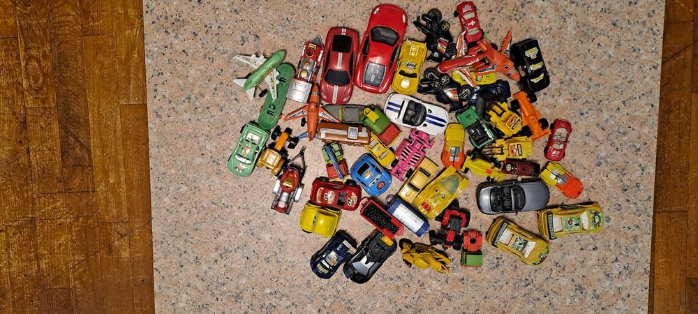 Сет от колички, мотори и самолети