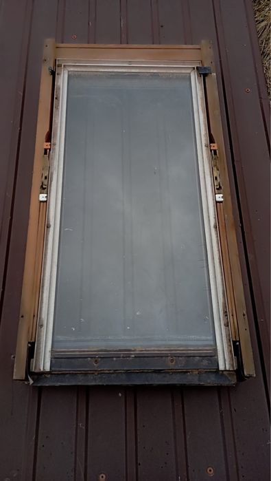 Fereastra mansarda Velux