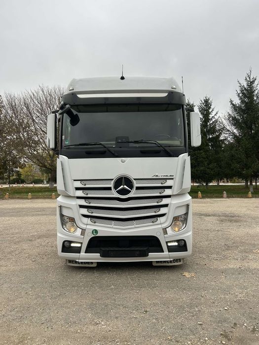 Mercedes Actros 1851 BIG SPACE EURO 6
