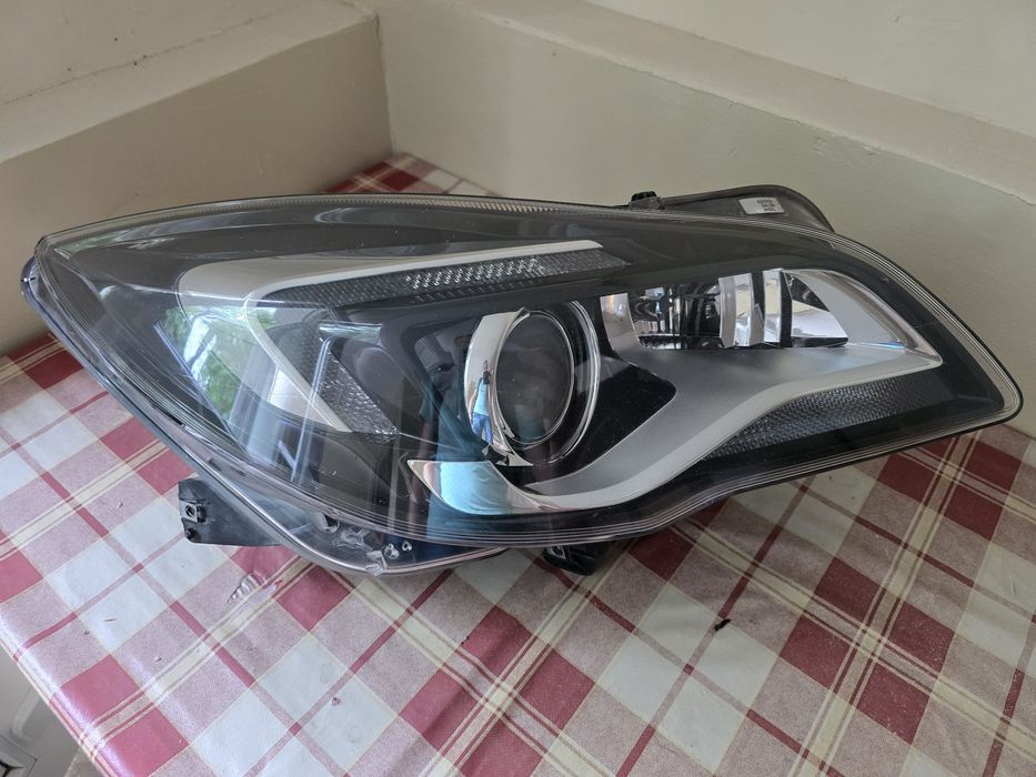 Far dreapta bixenon adaptiv complet Opel insignia Facelift 2013-2017