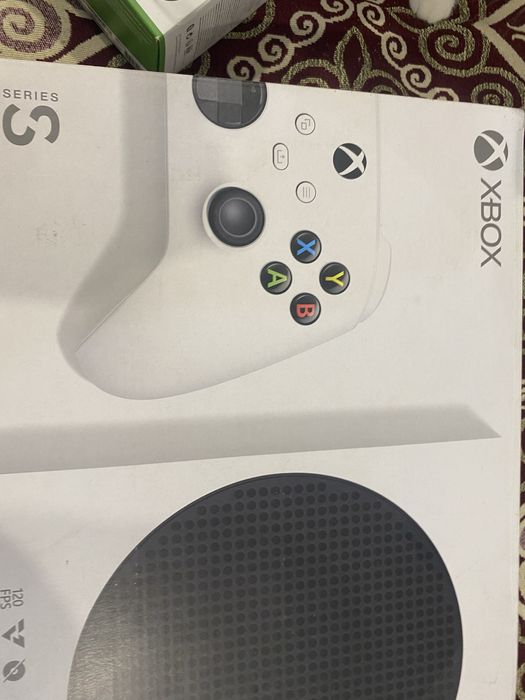 Xbox series s 512 гигабайтов
