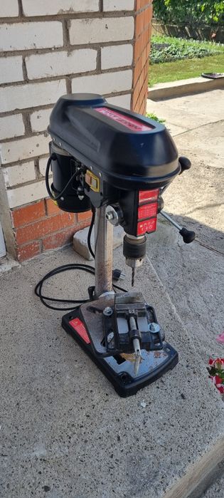 Продам сверлильный станок