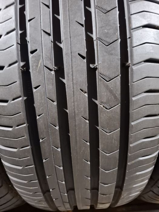 215 55 16 vand 2 anvelope vara Continental