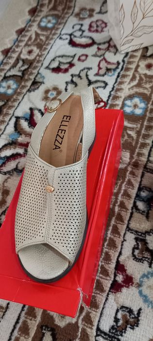 Женские басоножки б/у