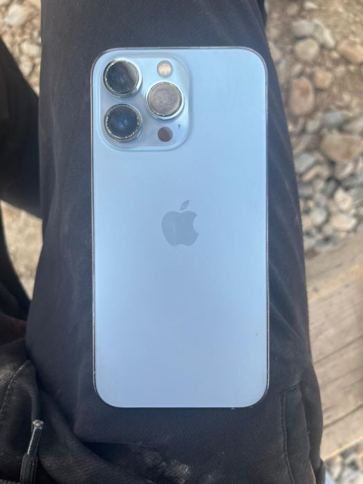 Iphone 13 pro…..