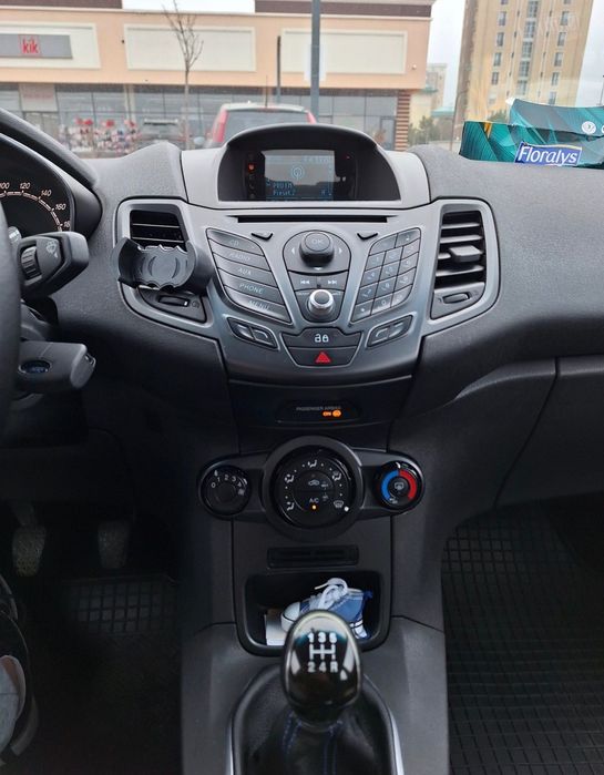FORD Fiesta 2014