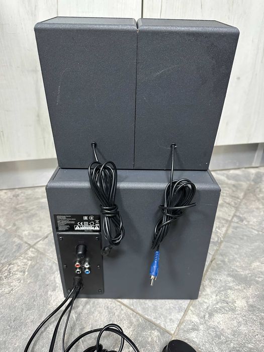 Тонколони , буфер Logitech Z333 2.1 за компютър