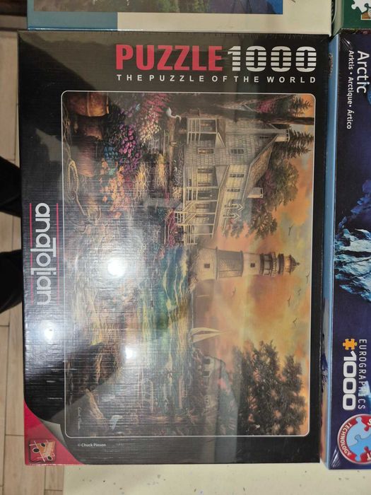 Продавам чисто нови пъзели от 1000 части на различни марки