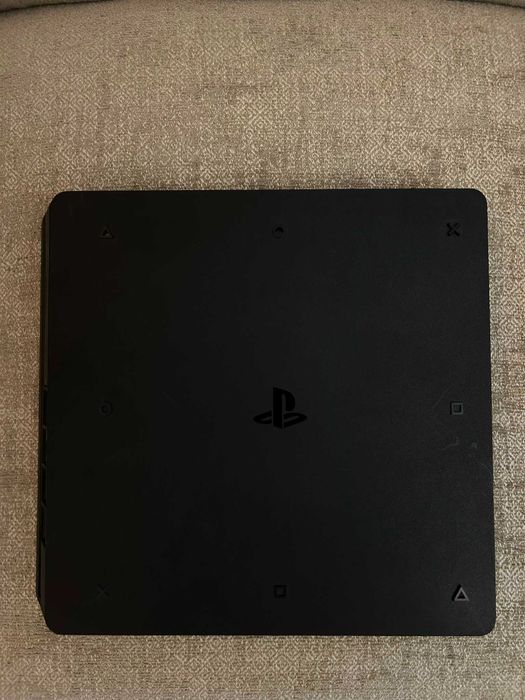 Consolă Sony PlayStation 4 Slim PS4 – 1TB – neagră