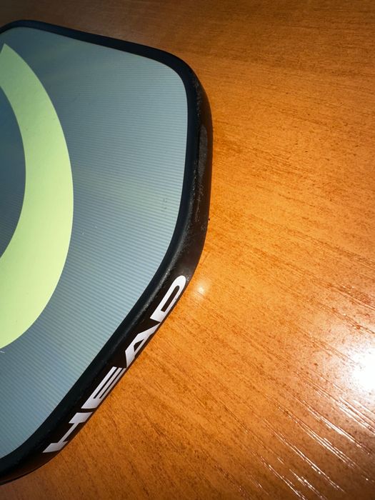 Продавам ракета за пикълбол