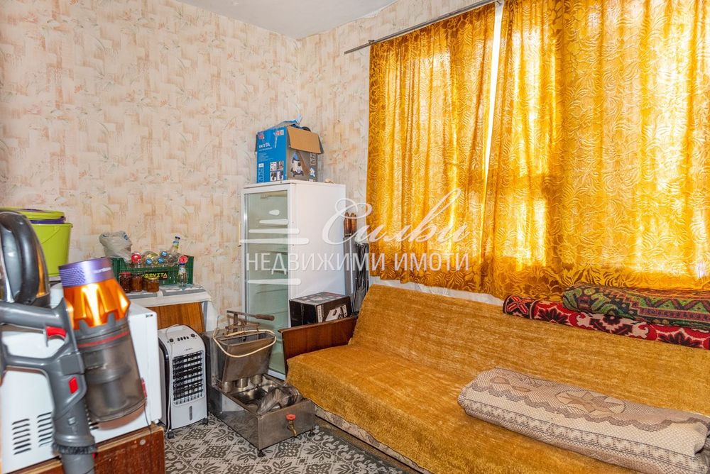 Самостоятелна едноетажна КЪЩА - кв. Дивдядово!