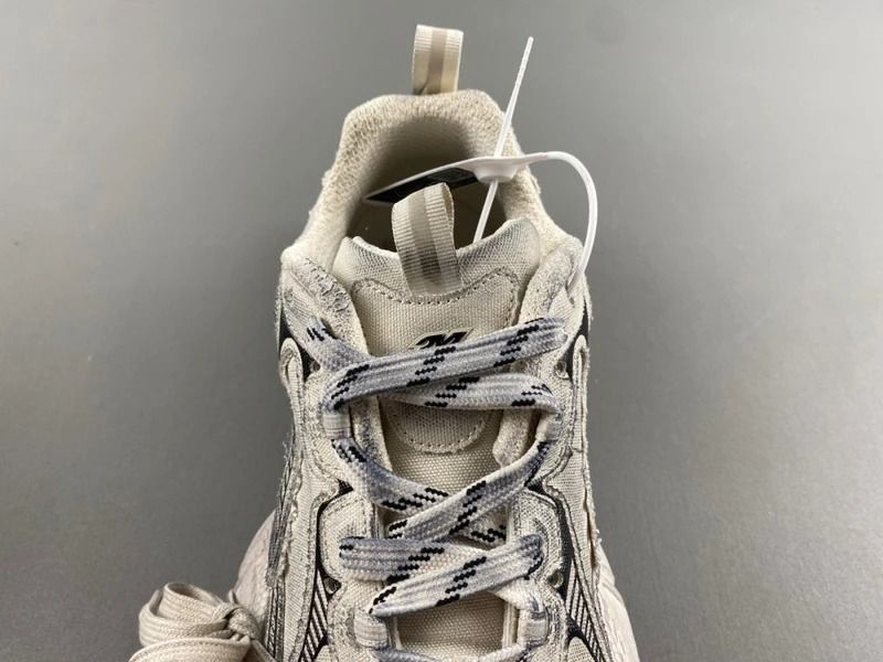 Balenciaga 3XL - Black/Dark Grey
