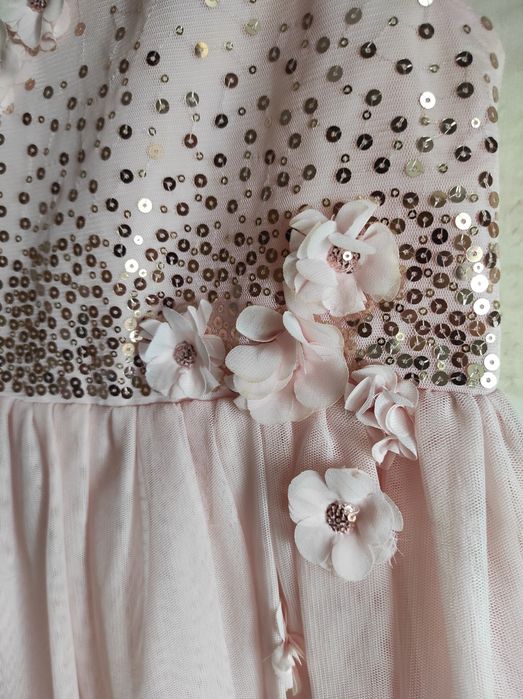 Платье нарядное HM