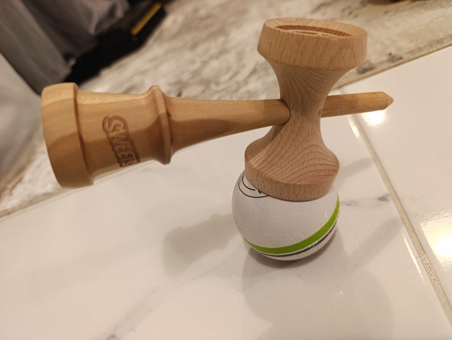 Vând kendama sweets sport prime