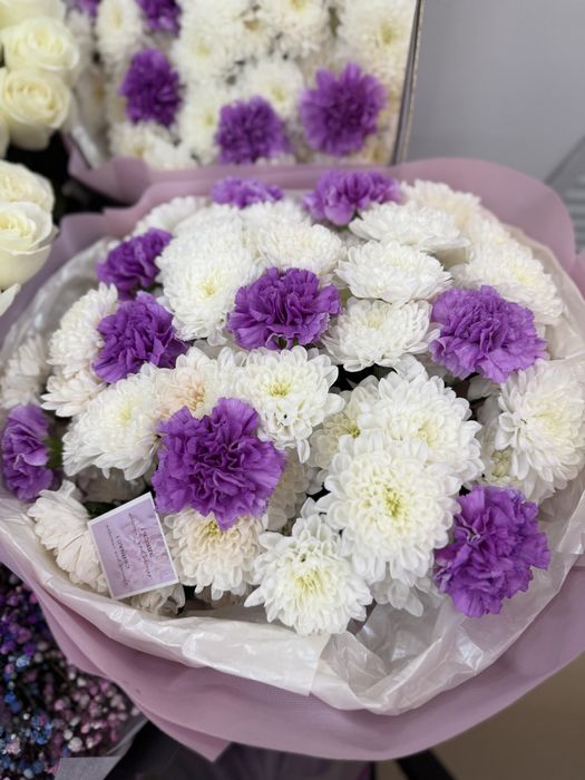 Продается цветы сегодние