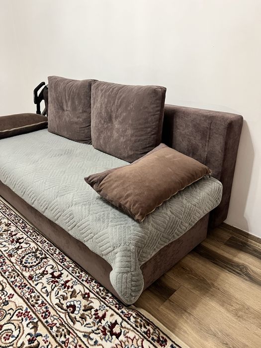 Продам диван Софа состояние новое размер 190*90