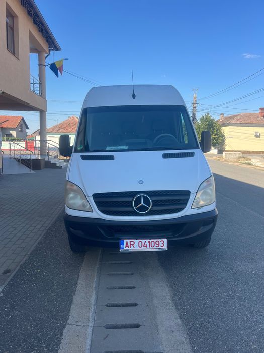 Mercedes Sprinter 215