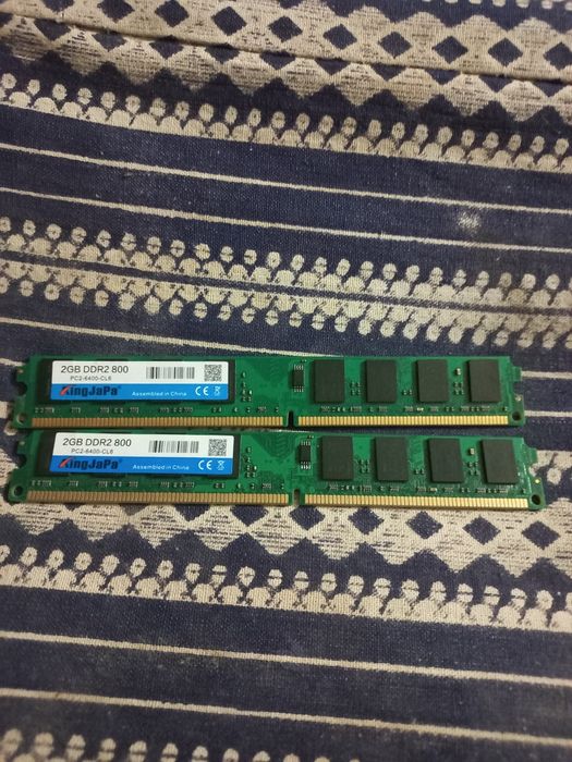Оперативная память  DDR2 2gb