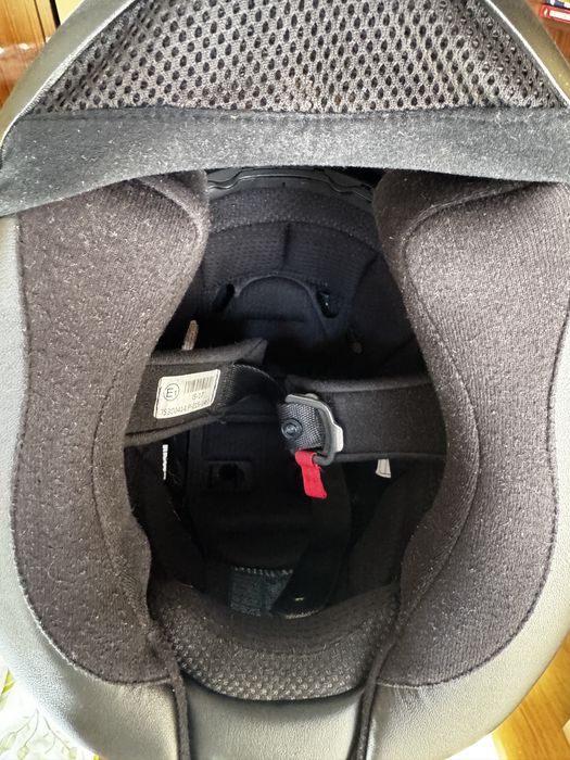 Каска HJC C70  56см размер S