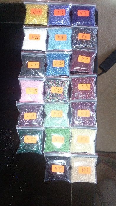 Мъниста.               .