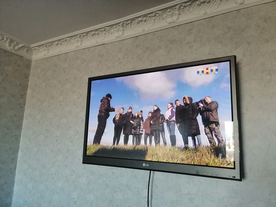 Продам отличный телевизор