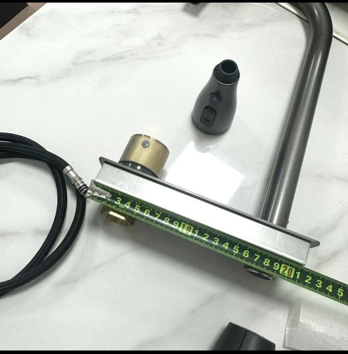 Продается смеситель для китайской раковины