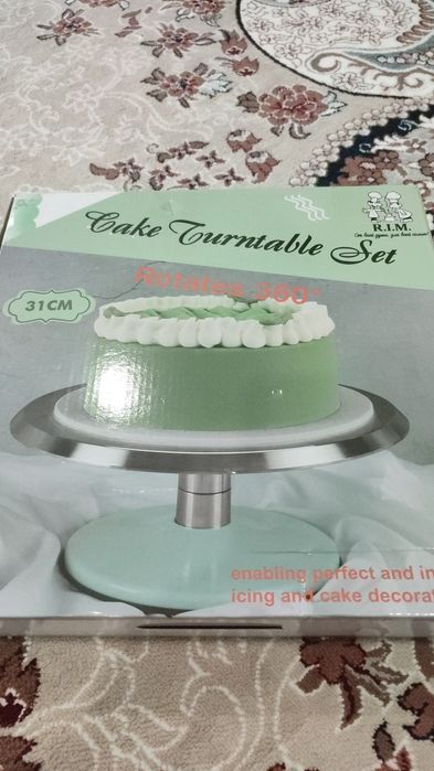 Продам тортница !!!