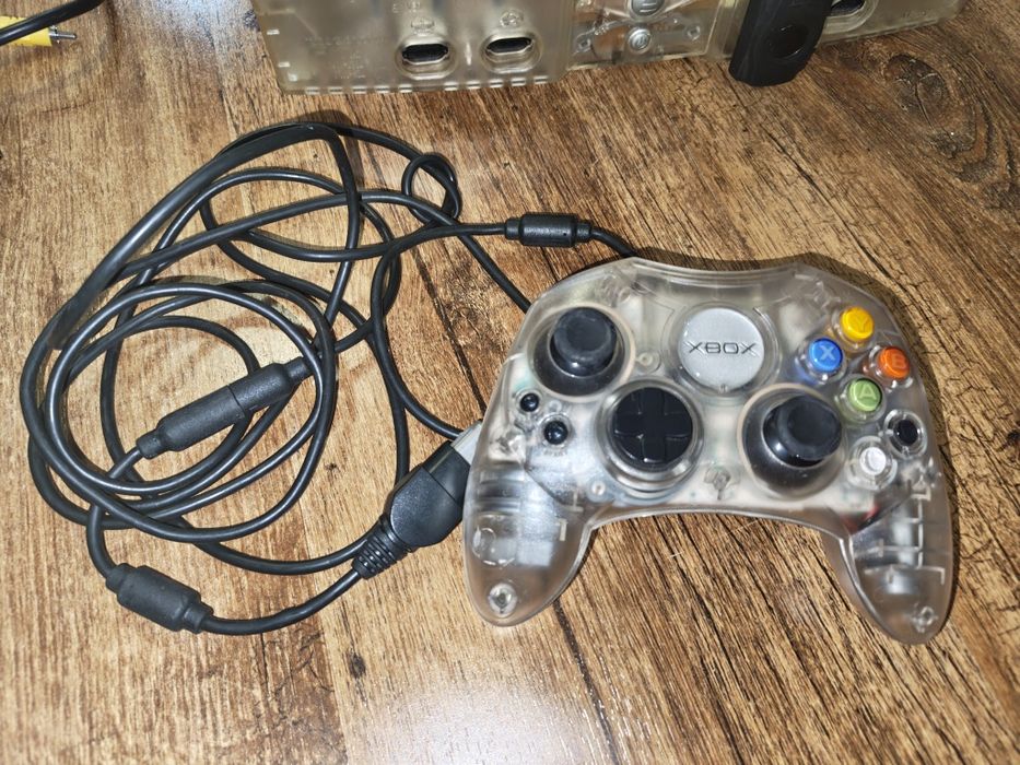 Xbox Clasic Crystal Edition (Ediție de Colecție) – Pachet Complet, Întreținut