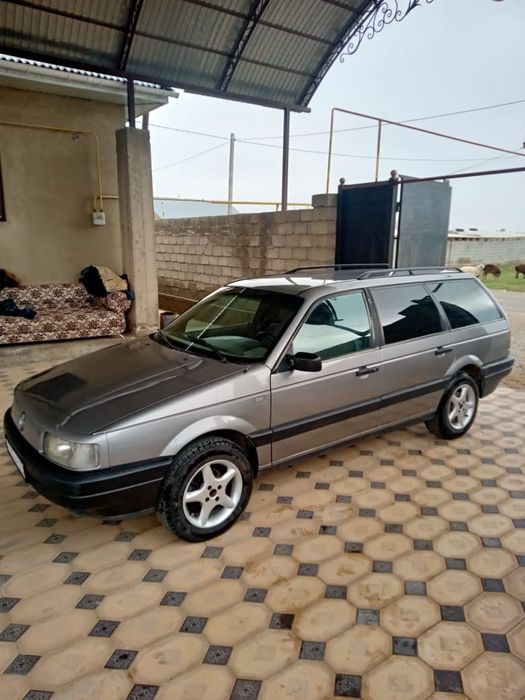 Пассат 1.8,моно сатылады