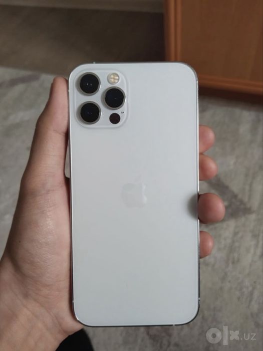 iphone 12 pro garantiyasi bor