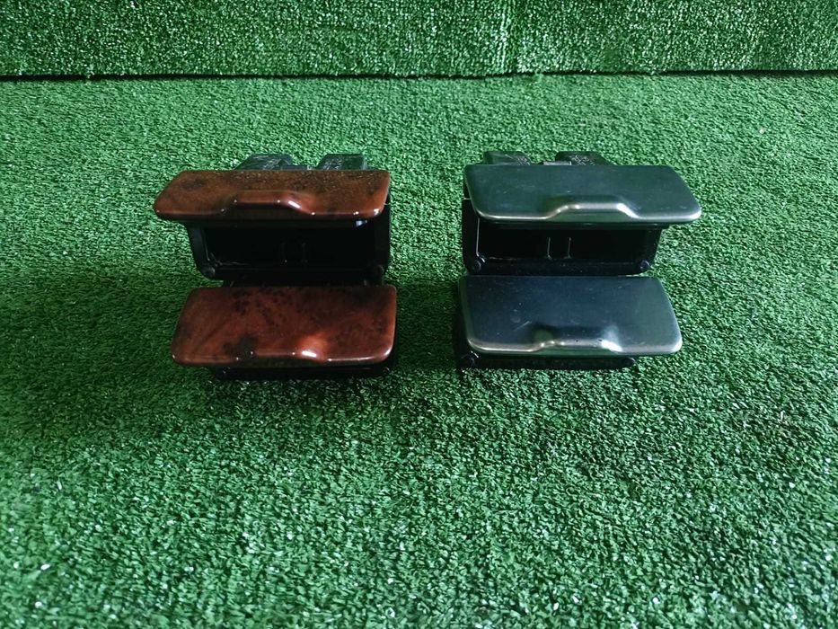 Пепельница дверей от Toyota Camry 30 35.