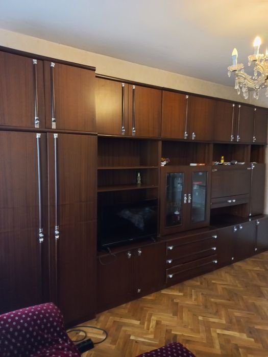 Продавам употребявани мебели