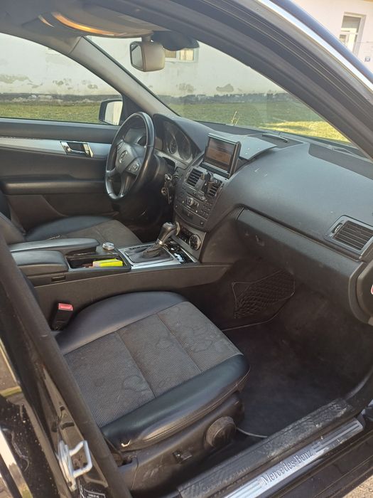 Mercedes Benz c220