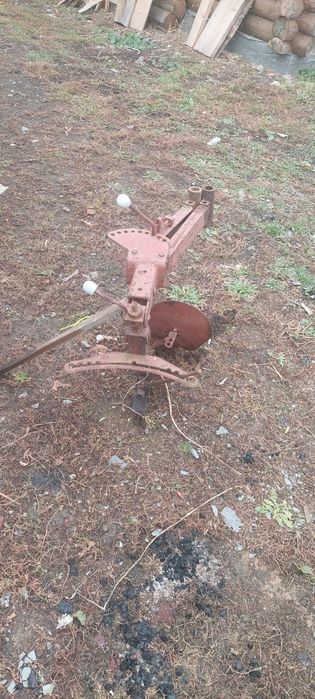 Плуг оборотный Чешский