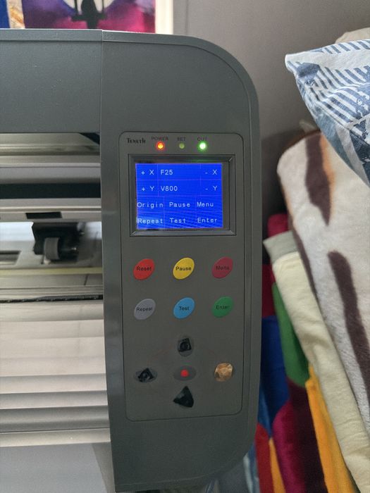 Мошный Плоттер Teneth TH1300A