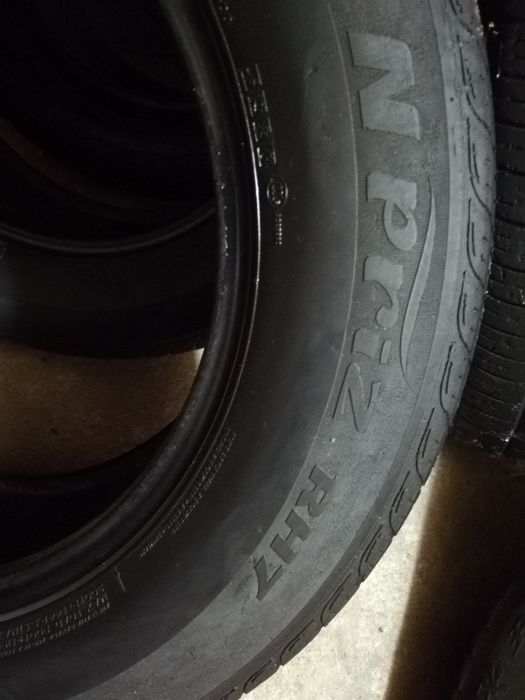 Продам б/у резину