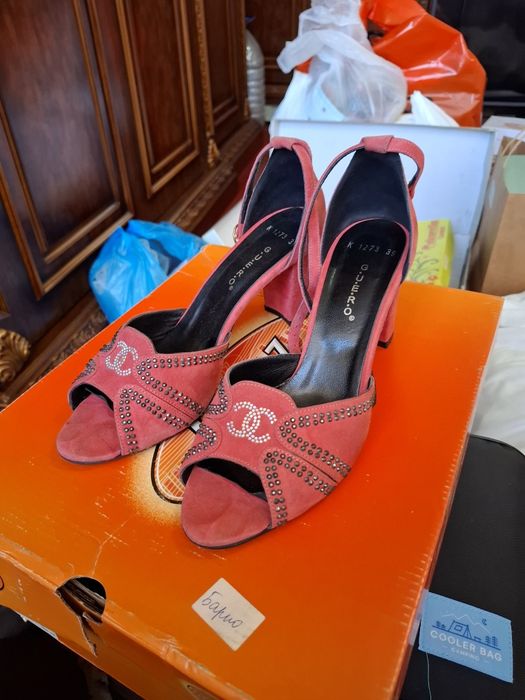 Продам обувь по 50000 сум