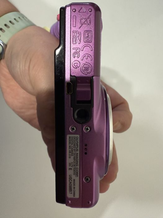 Цифровой фотоаппарт Olympus