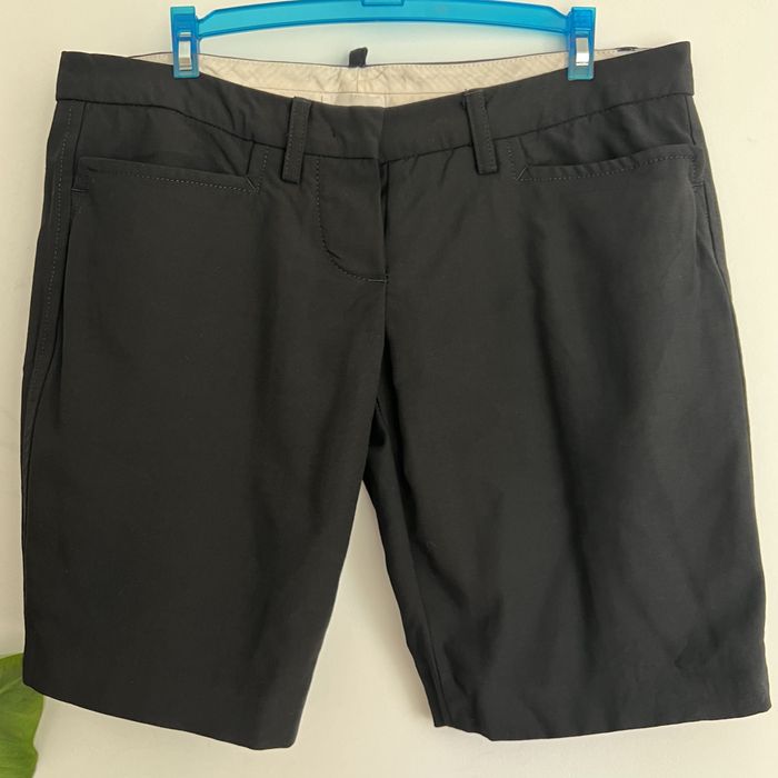 Pantaloni scurti Pinko din lana