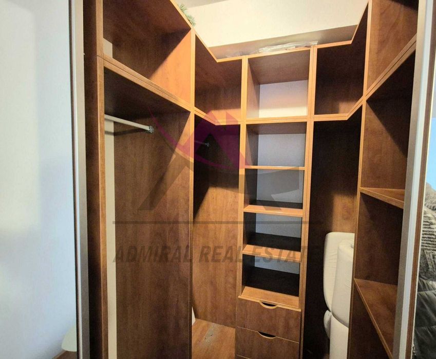 Атрактивна цена -тристаен -Лятно кино