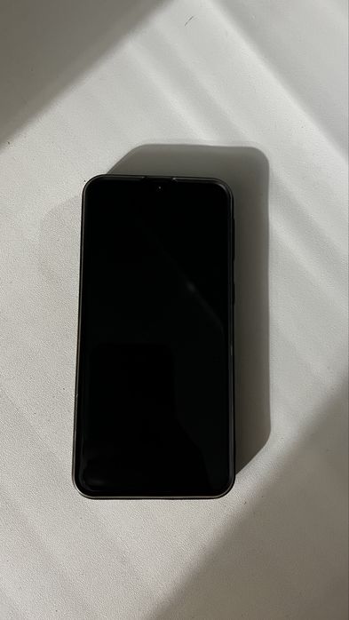 Продам самсунг А40