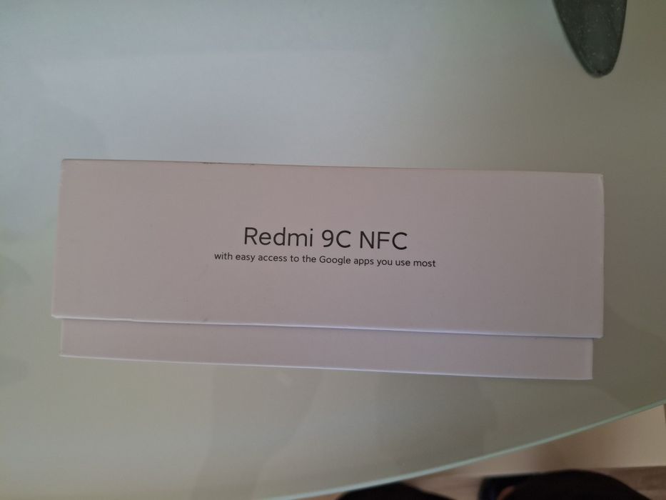 Продавам  Redmi , 2GB RAM, 32GB ROM