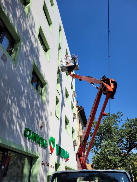 Inchiriere nacela Prb 21 m si 19 m inchiriez nacela