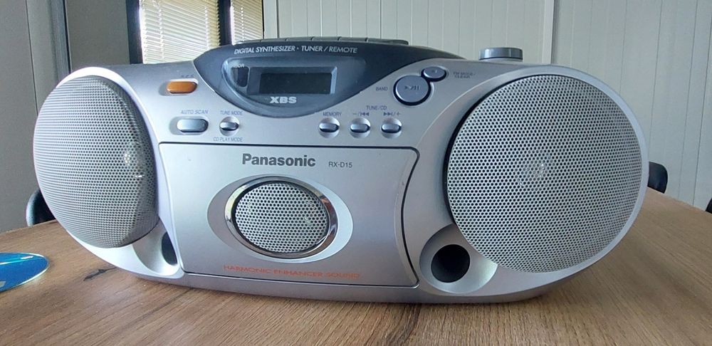 Panasonic диск, радио, касета + подарък дискове