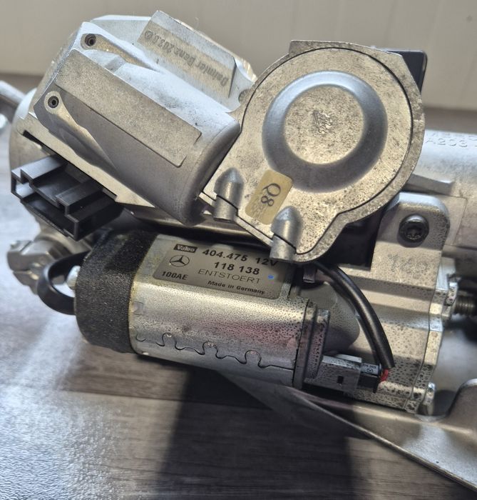 Ел кормилен прът  с карета мерцедес w203  2004г