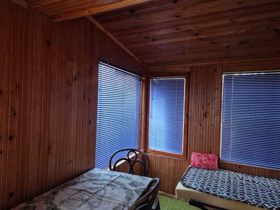 1858-Продава се едноетажна тухлена къща в село Черковна!