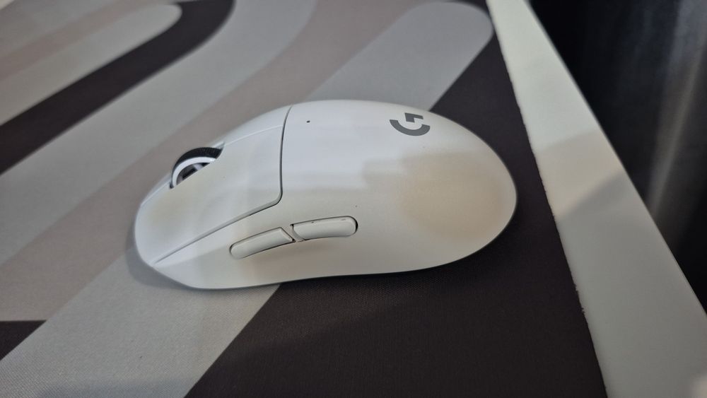 Logitech Superlight 2