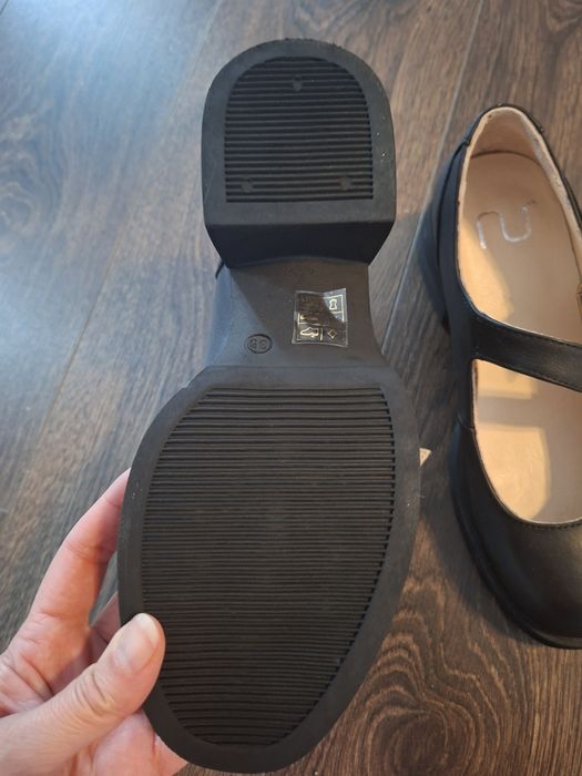 Pantofi piele naturala 36